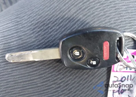 2011 Honda Insight Ex z USA, uszkodzony, nr VIN JHMZE2H79BS008710